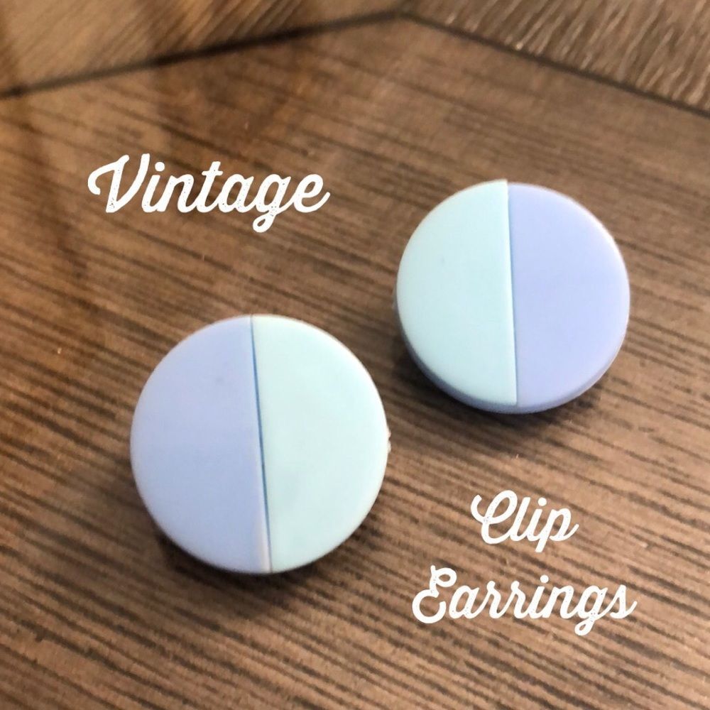 Vintage Clip Earrings Two Tone Blue Plastic Circle Button Earrings